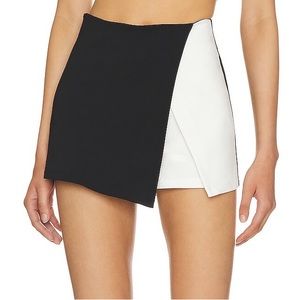 NWT Superdown X Revolve Aaleyah Two Tone Wrap Skort